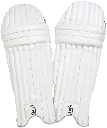 Kookaburra5.0BattingPadFront1.webp